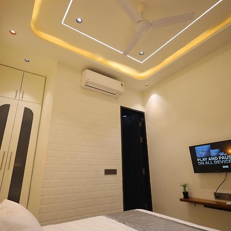 Narayana Homes Mathura Esterno foto