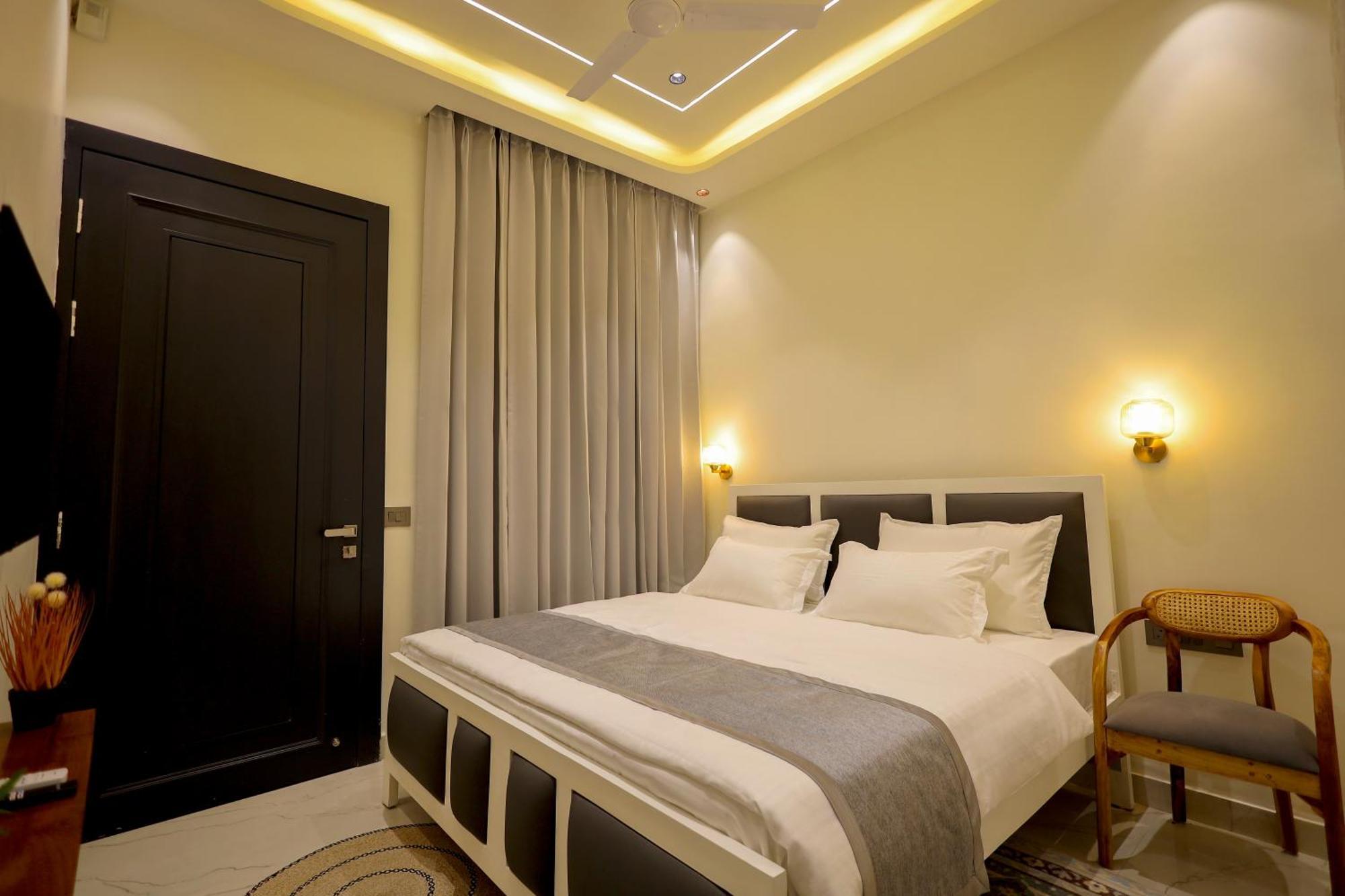 Narayana Homes Mathura Esterno foto