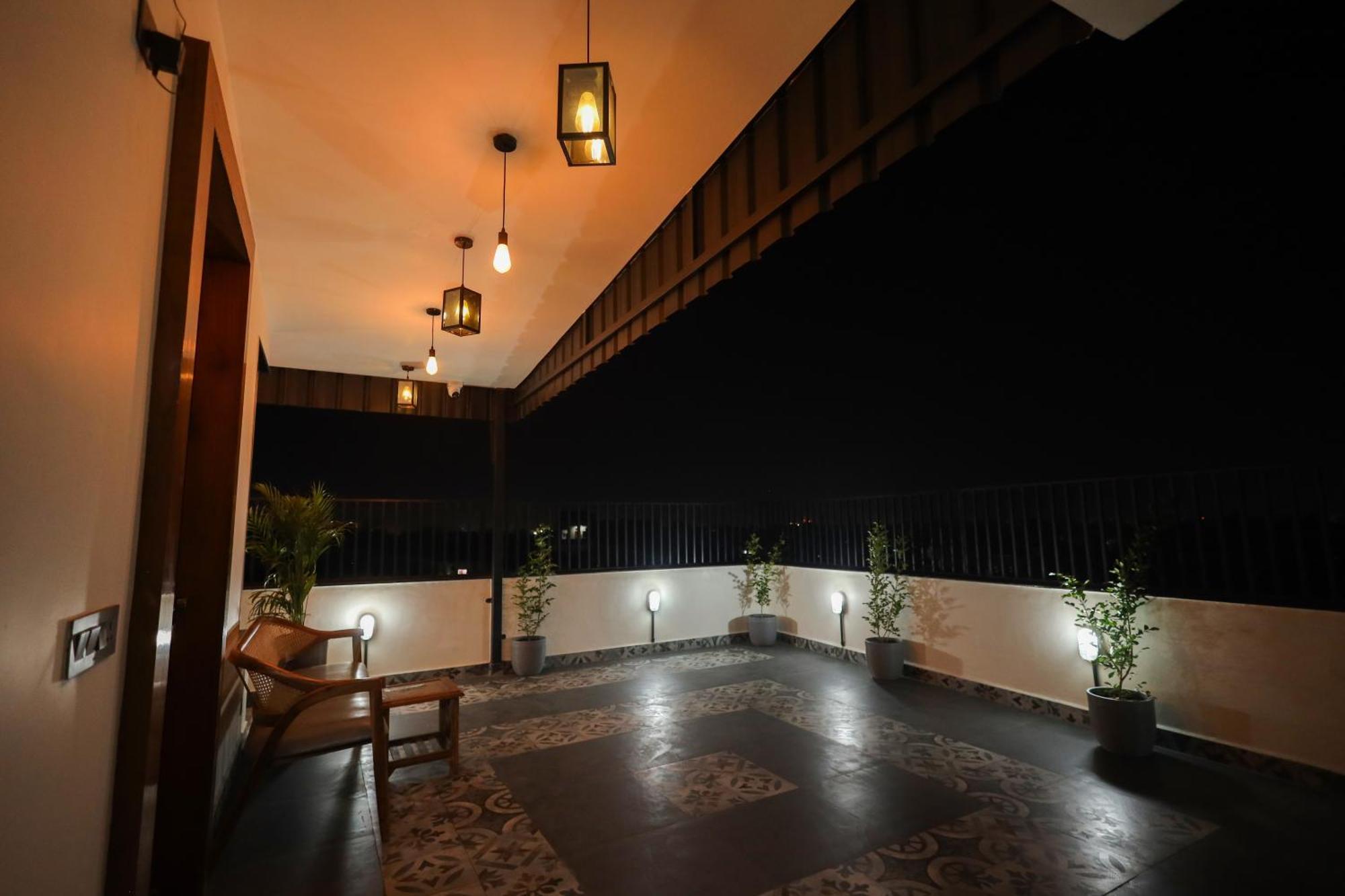 Narayana Homes Mathura Esterno foto