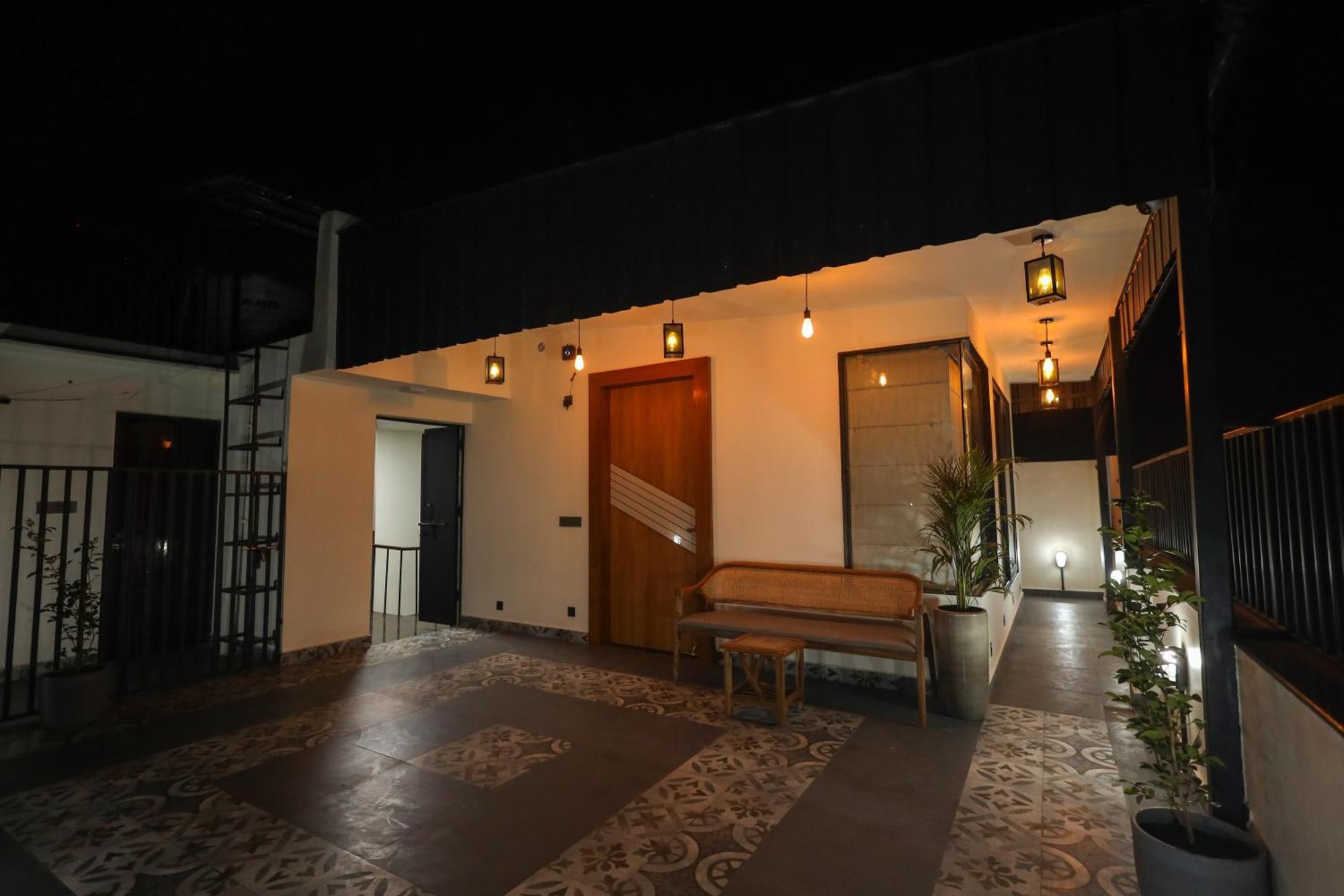 Narayana Homes Mathura Esterno foto